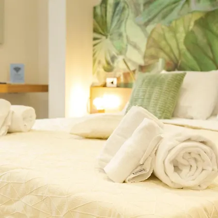 招待所 A Casa Di Leo 那不勒斯