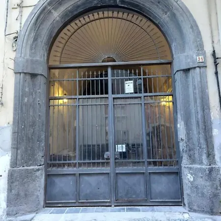 A Casa Di Leo 招待所 那不勒斯