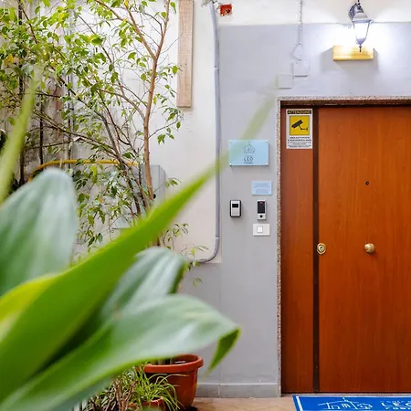 A Casa Di Leo 招待所 那不勒斯
